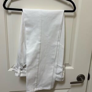 TALBOTS STRAIGHT LEG JEAN